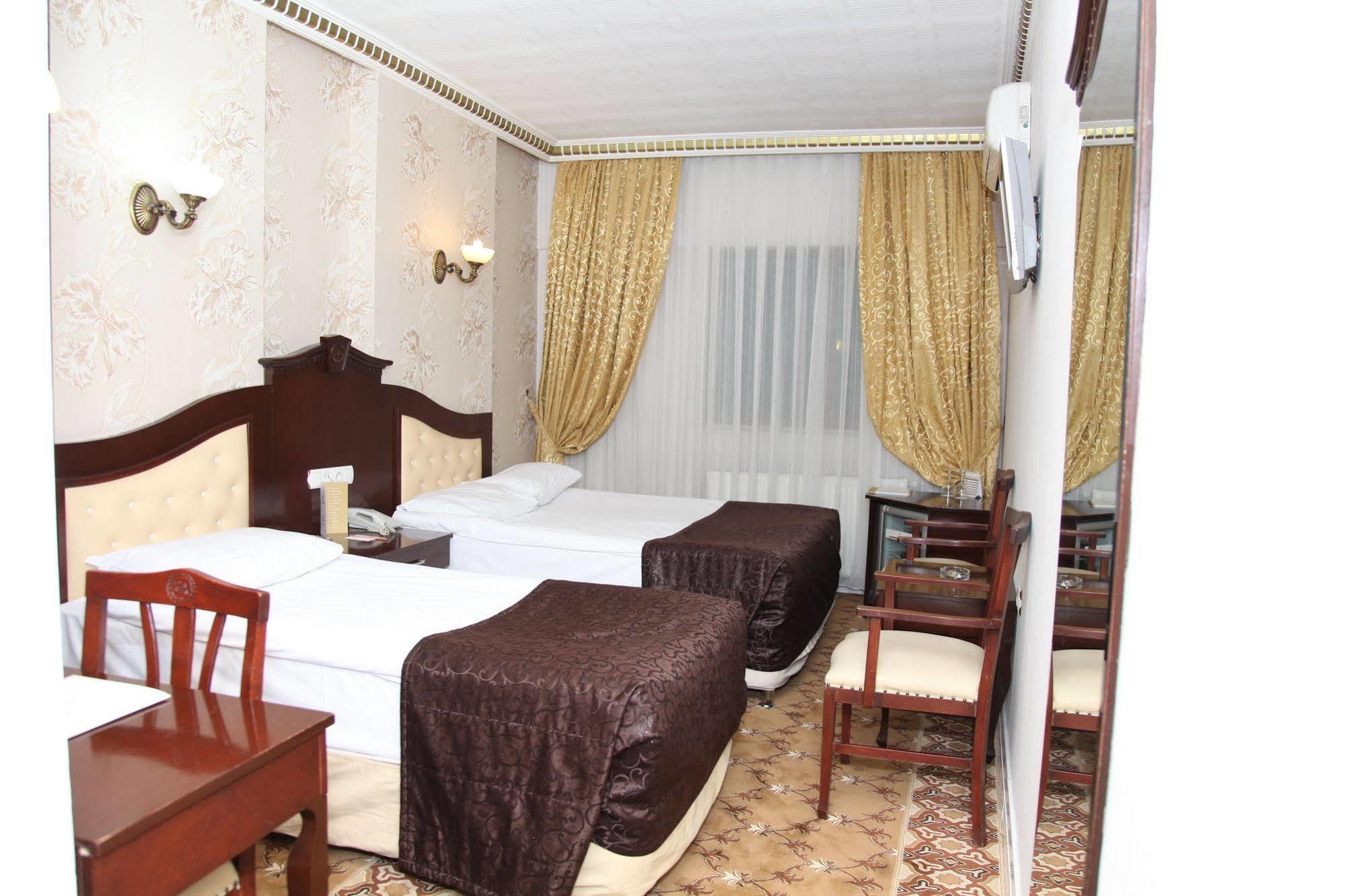 Royal Anka Hotel Ankara Exterior photo